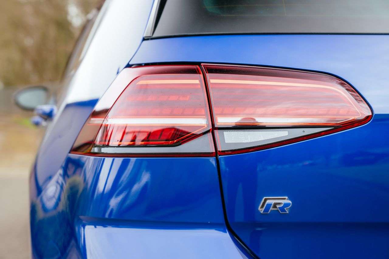 2017 VOLKSWAGEN GOLF 2017 VOLKSWAGEN GOLF