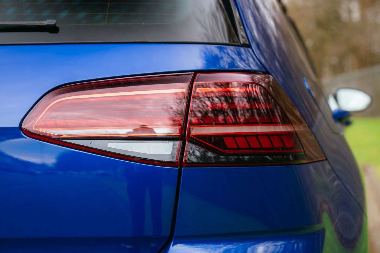 2017 VOLKSWAGEN GOLF 2017 VOLKSWAGEN GOLF