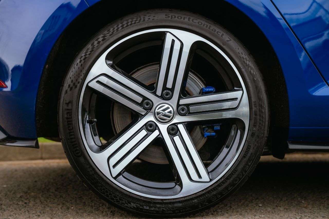 2017 VOLKSWAGEN GOLF 2017 VOLKSWAGEN GOLF