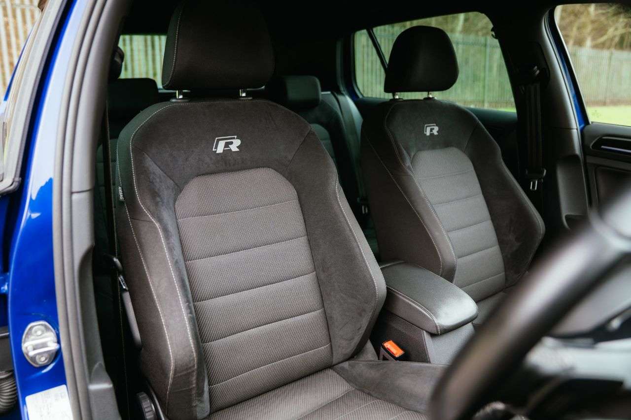 2017 VOLKSWAGEN GOLF 2017 VOLKSWAGEN GOLF