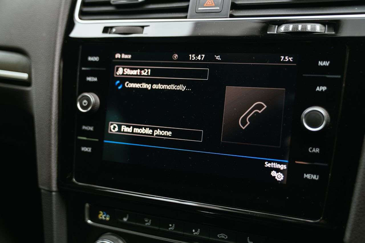 2017 VOLKSWAGEN GOLF 2017 VOLKSWAGEN GOLF