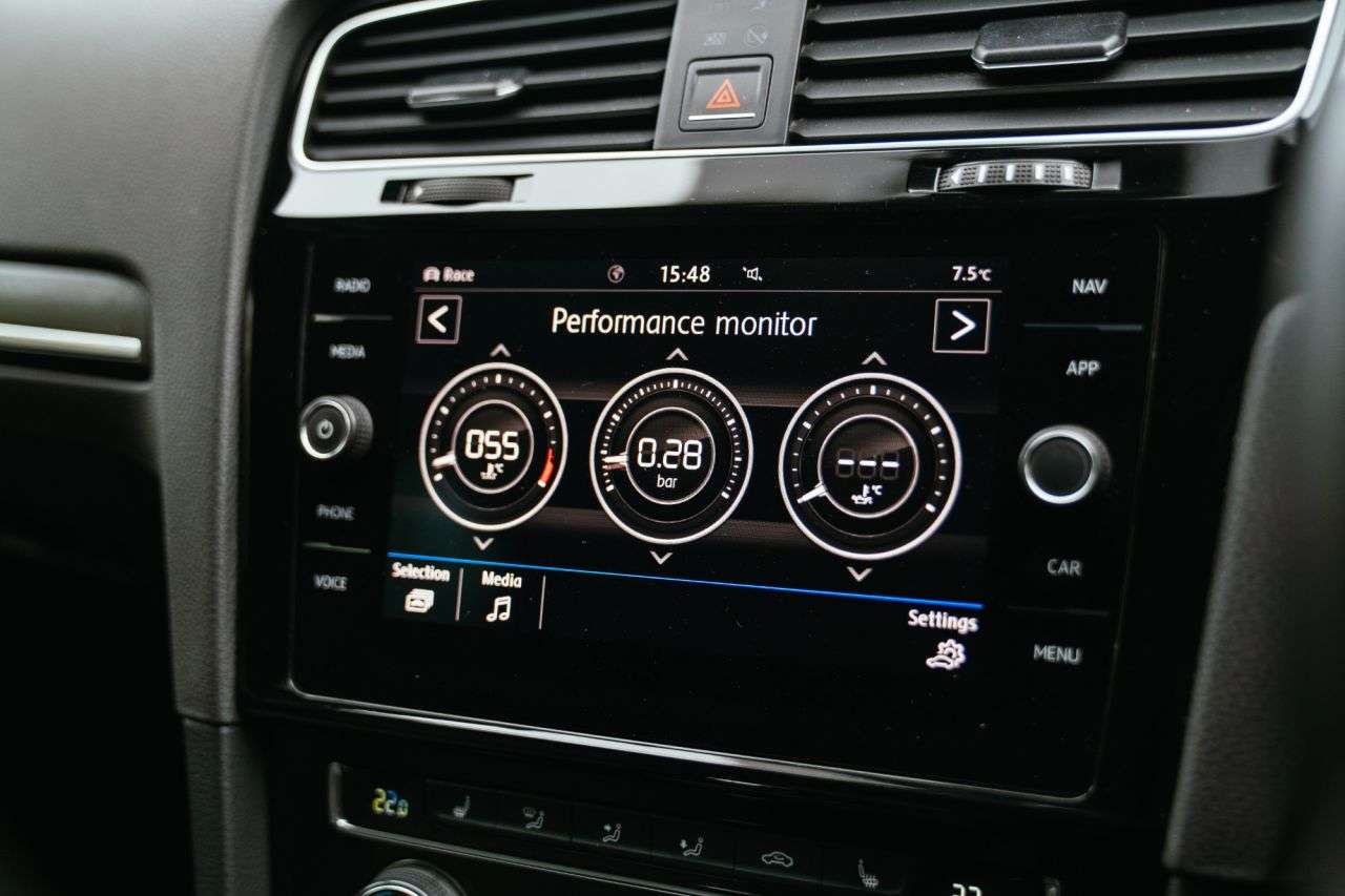 2017 VOLKSWAGEN GOLF 2017 VOLKSWAGEN GOLF