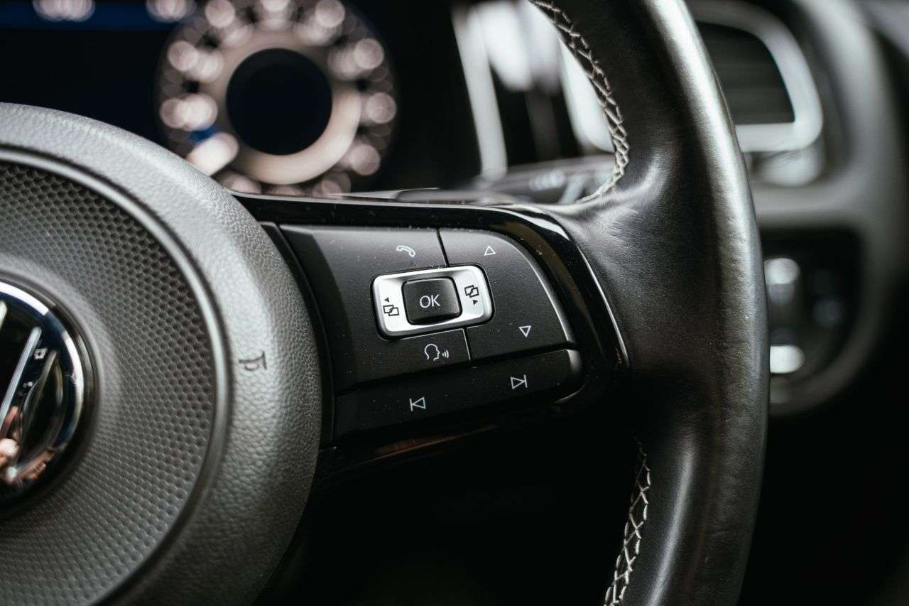 2017 VOLKSWAGEN GOLF 2017 VOLKSWAGEN GOLF