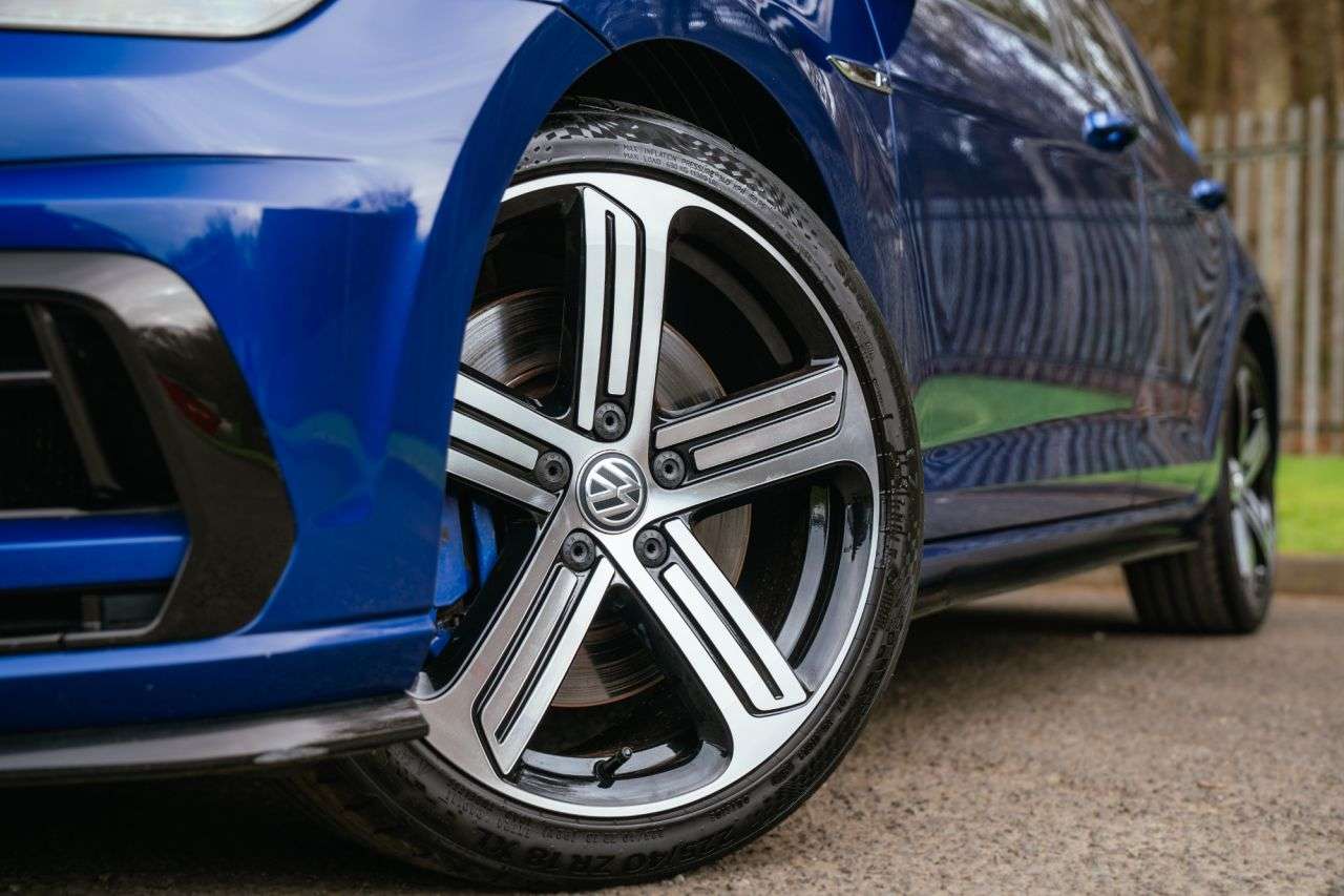 2017 VOLKSWAGEN GOLF 2017 VOLKSWAGEN GOLF