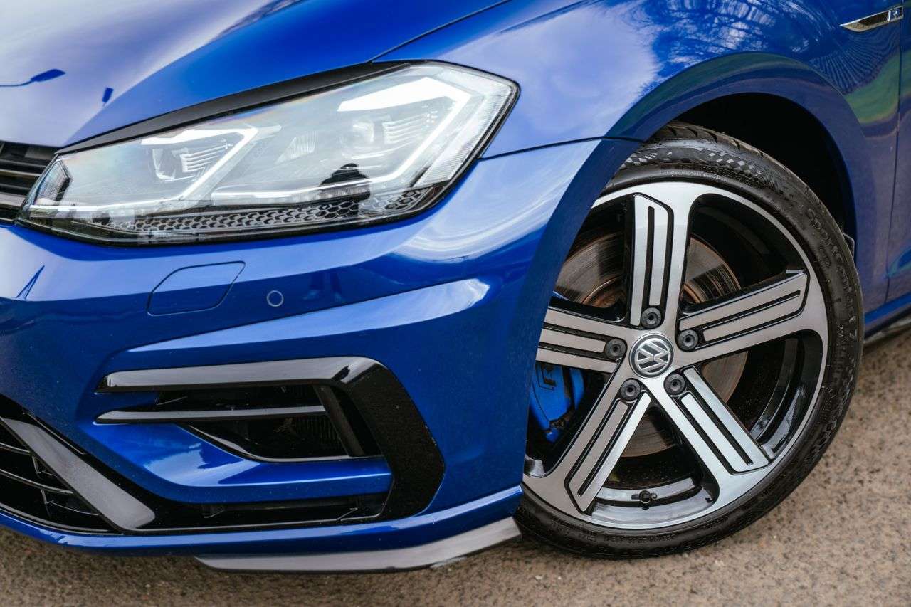 2017 VOLKSWAGEN GOLF 2017 VOLKSWAGEN GOLF