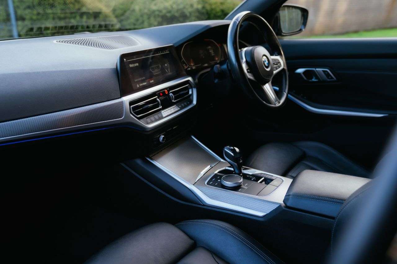 2020 BMW 3 SERIES 2020 BMW 3 SERIES