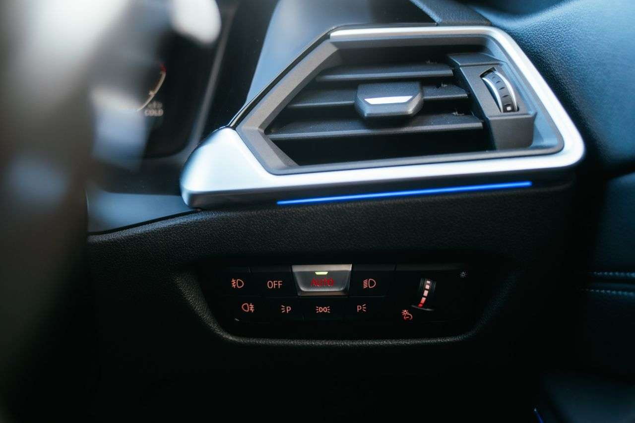 2020 BMW 3 SERIES 2020 BMW 3 SERIES