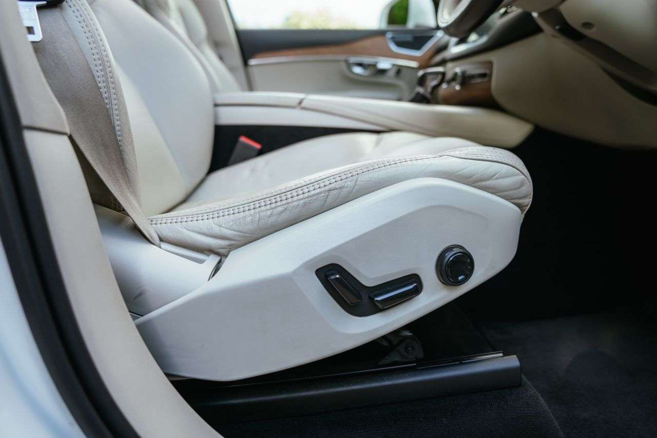 2018 VOLVO XC90 2018 VOLVO XC90