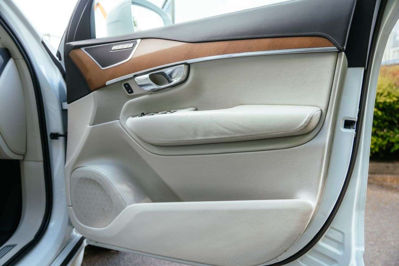 2018 VOLVO XC90 2018 VOLVO XC90