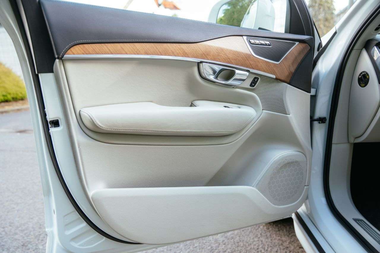 2018 VOLVO XC90 2018 VOLVO XC90