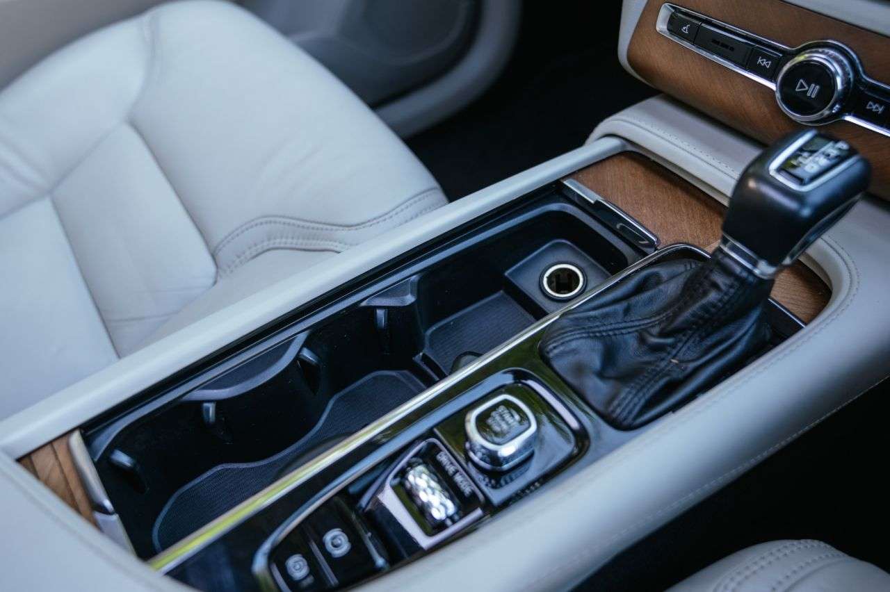 2018 VOLVO XC90 2018 VOLVO XC90