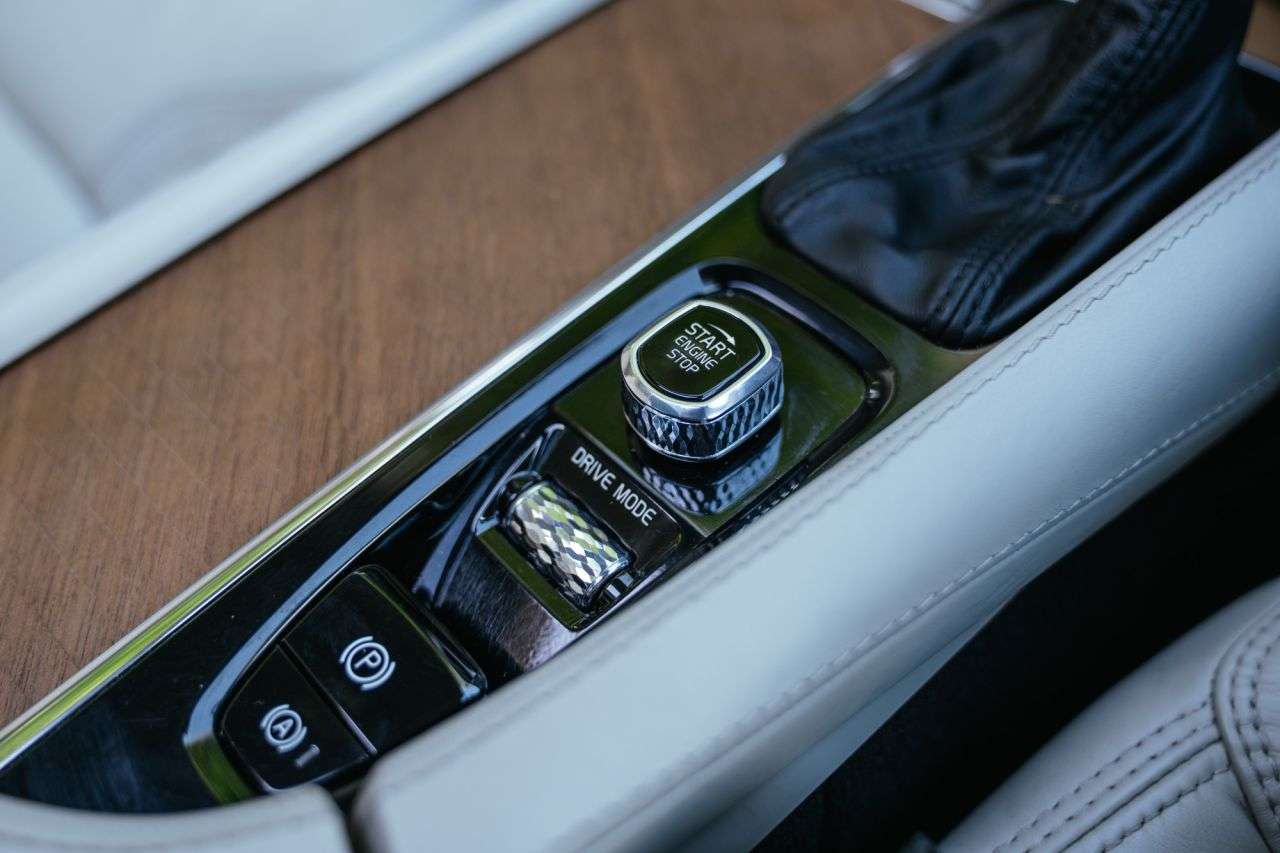 2018 VOLVO XC90 2018 VOLVO XC90