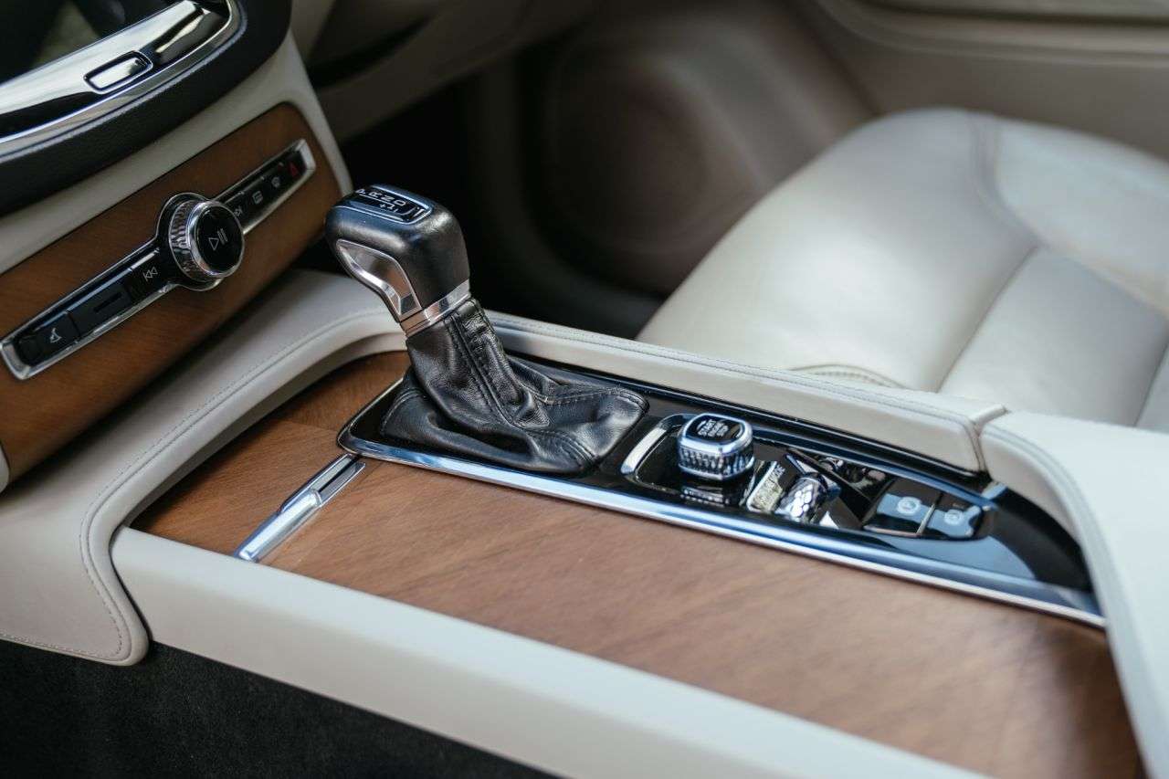 2018 VOLVO XC90 2018 VOLVO XC90