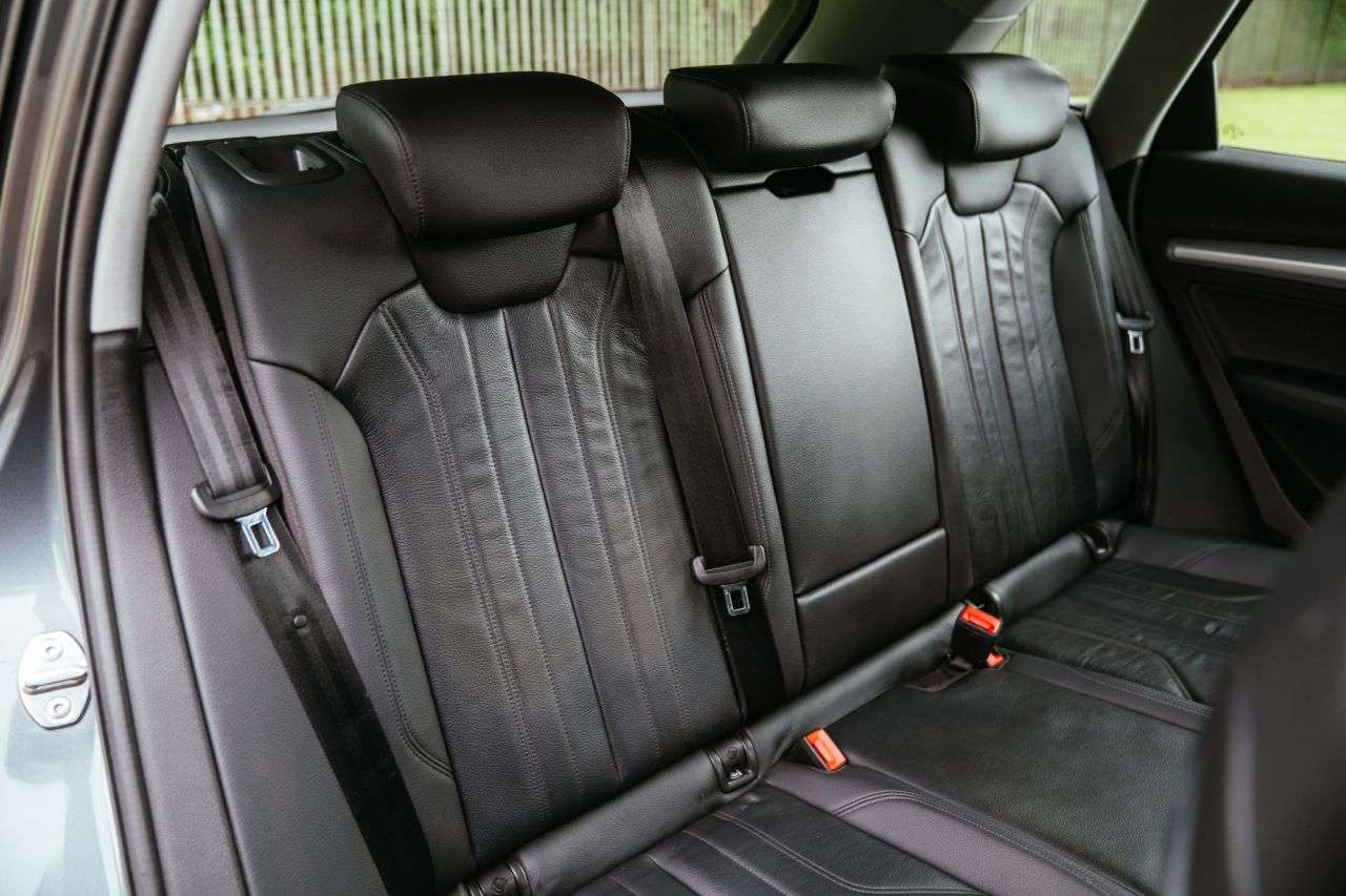 2018 AUDI Q5 2018 AUDI Q5