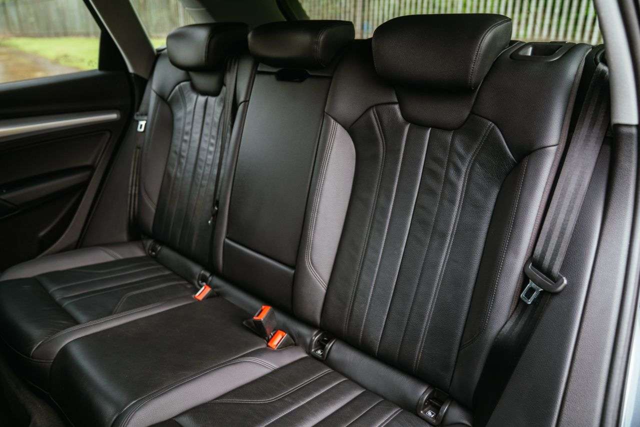 2018 AUDI Q5 2018 AUDI Q5