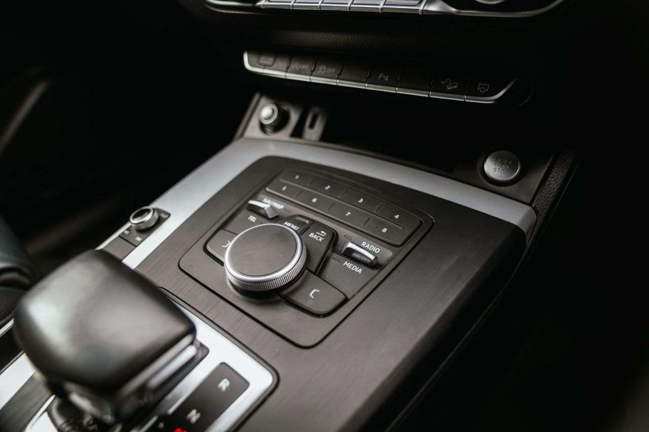 2018 AUDI Q5 2018 AUDI Q5