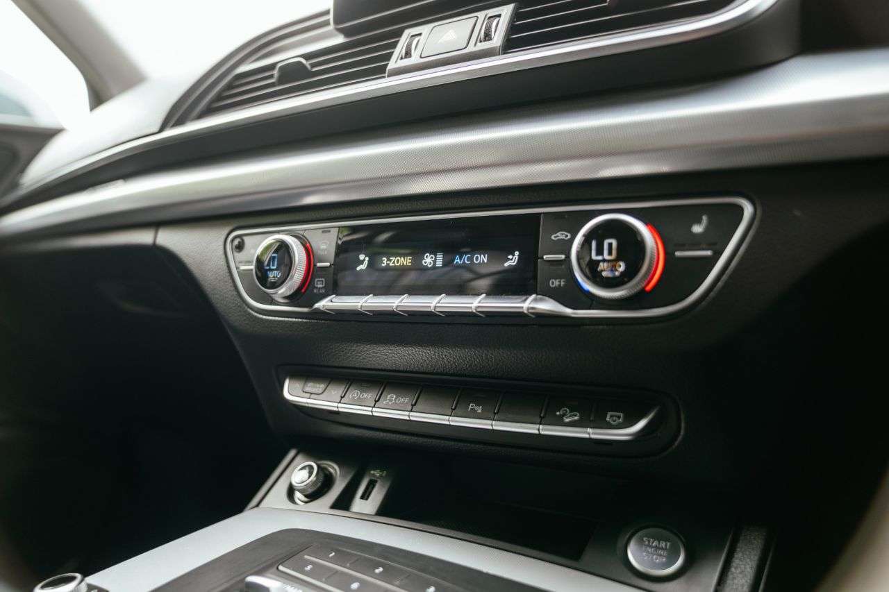 2018 AUDI Q5 2018 AUDI Q5