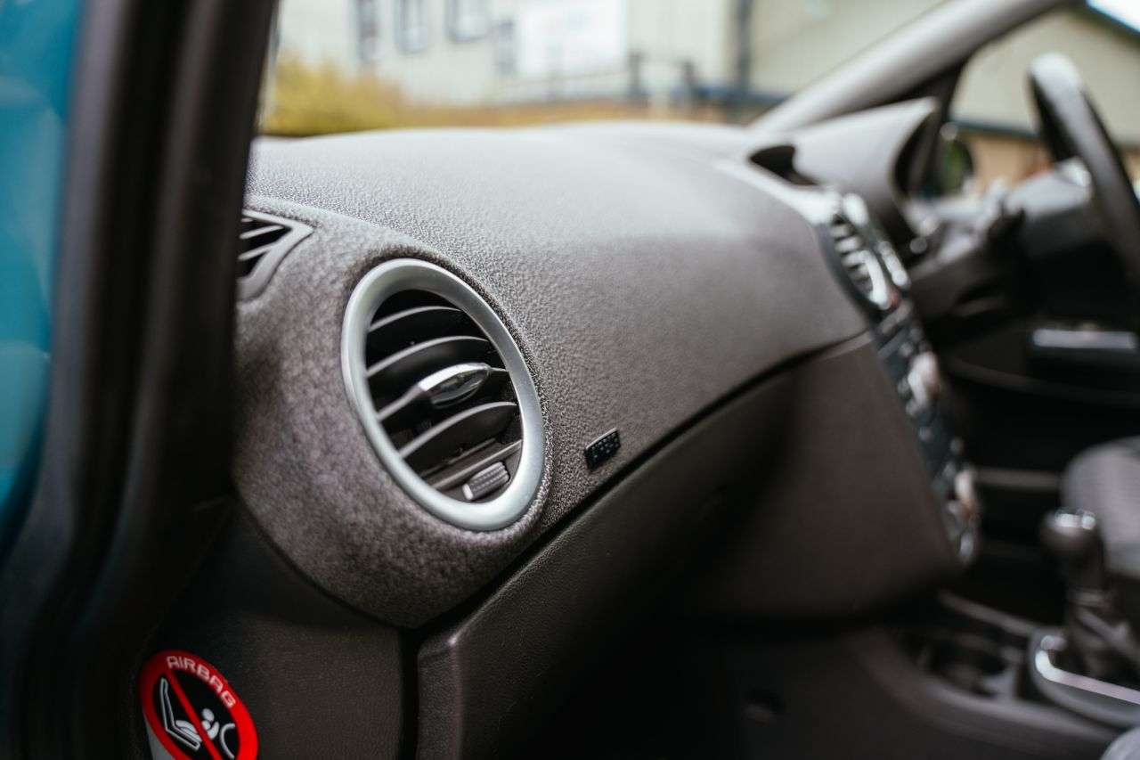 2012 VAUXHALL CORSA 2012 VAUXHALL CORSA