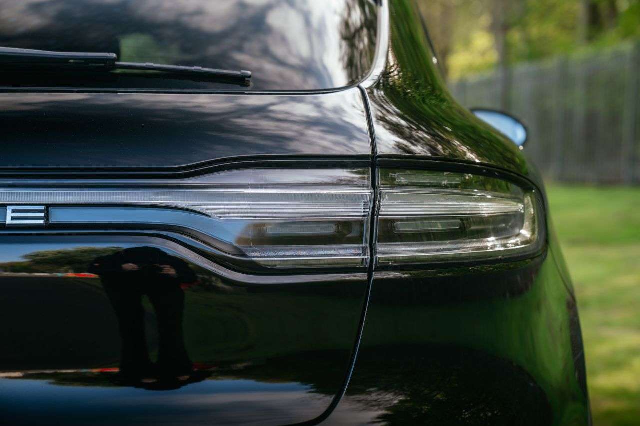 2023 PORSCHE MACAN 2023 PORSCHE MACAN