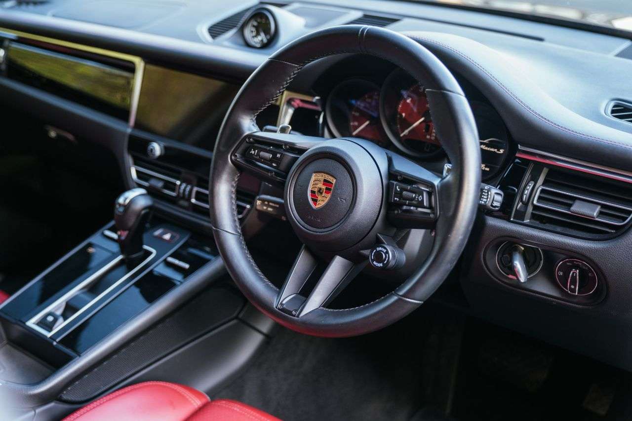 2023 PORSCHE MACAN 2023 PORSCHE MACAN