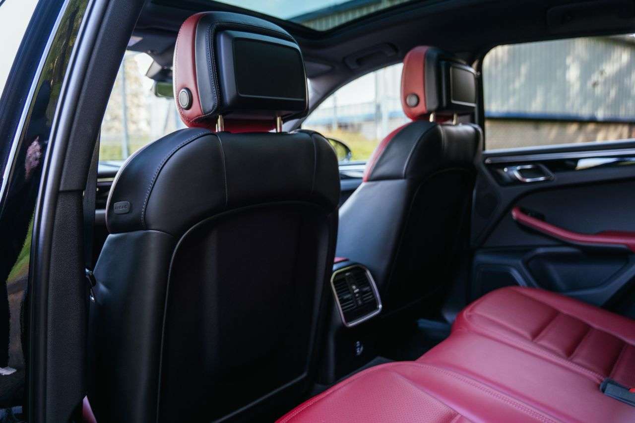 2023 PORSCHE MACAN 2023 PORSCHE MACAN