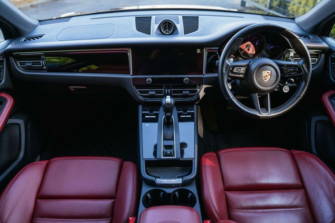 2023 PORSCHE MACAN 2023 PORSCHE MACAN