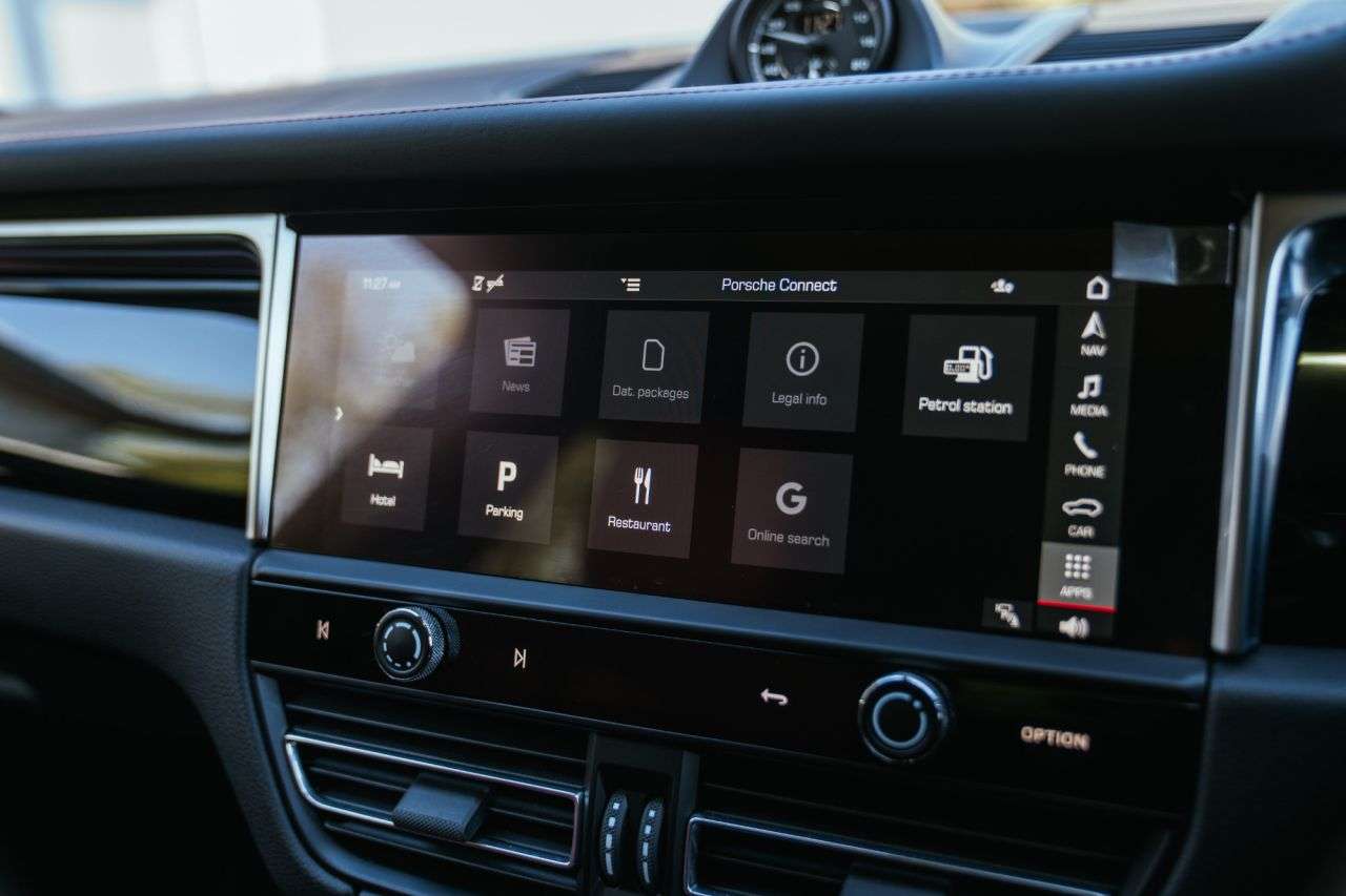 2023 PORSCHE MACAN 2023 PORSCHE MACAN