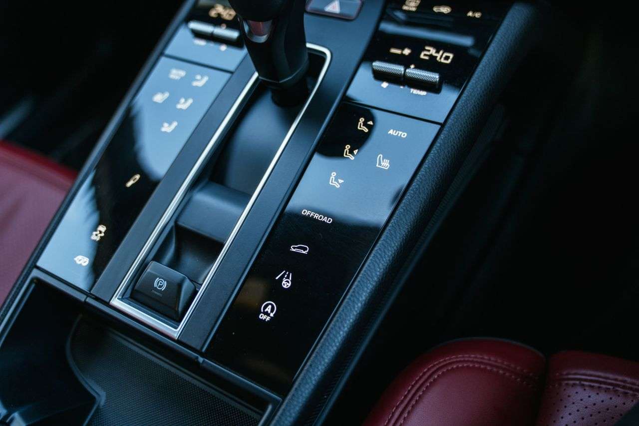 2023 PORSCHE MACAN 2023 PORSCHE MACAN