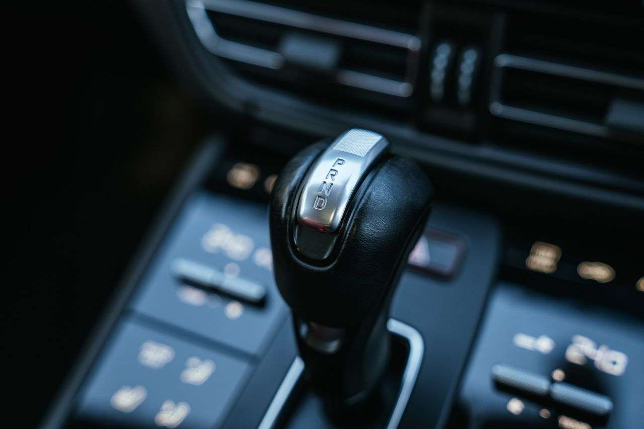 2023 PORSCHE MACAN 2023 PORSCHE MACAN