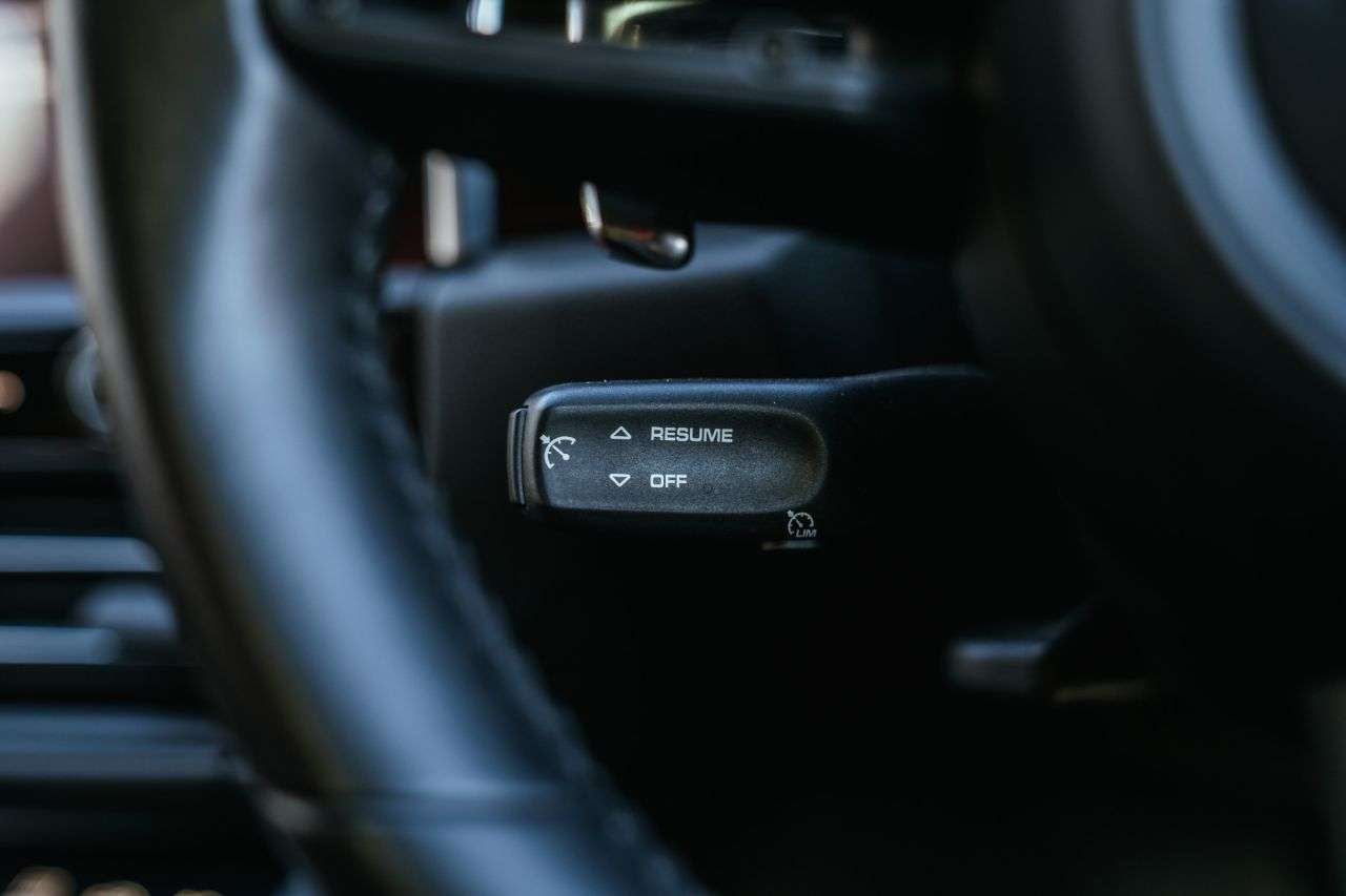 2023 PORSCHE MACAN 2023 PORSCHE MACAN