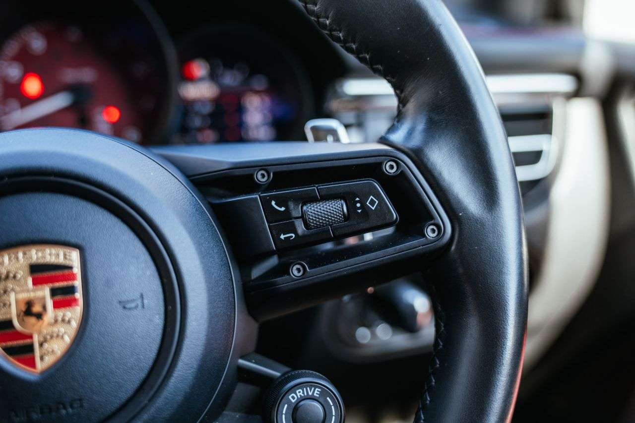 2023 PORSCHE MACAN 2023 PORSCHE MACAN
