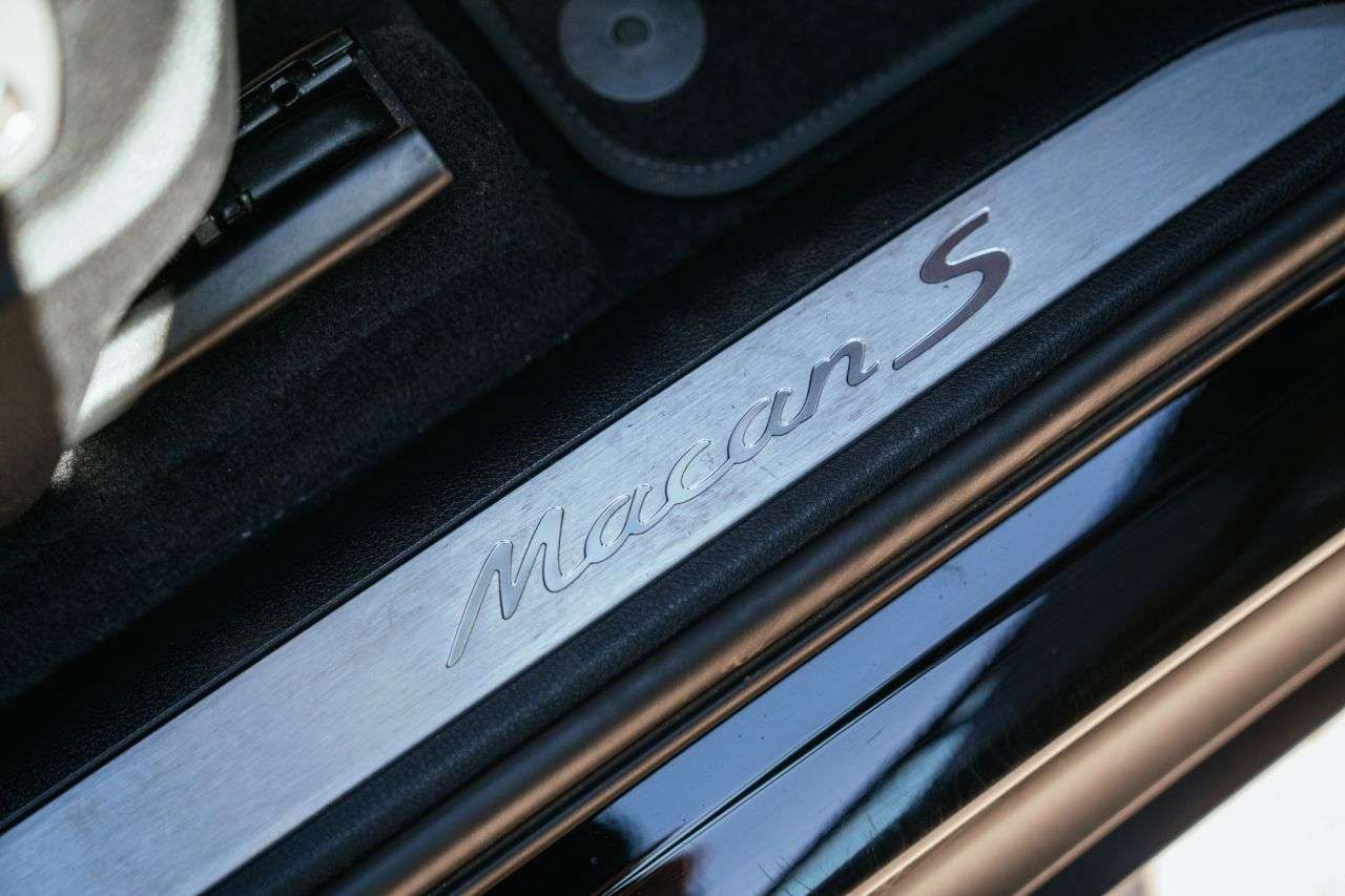 2023 PORSCHE MACAN 2023 PORSCHE MACAN