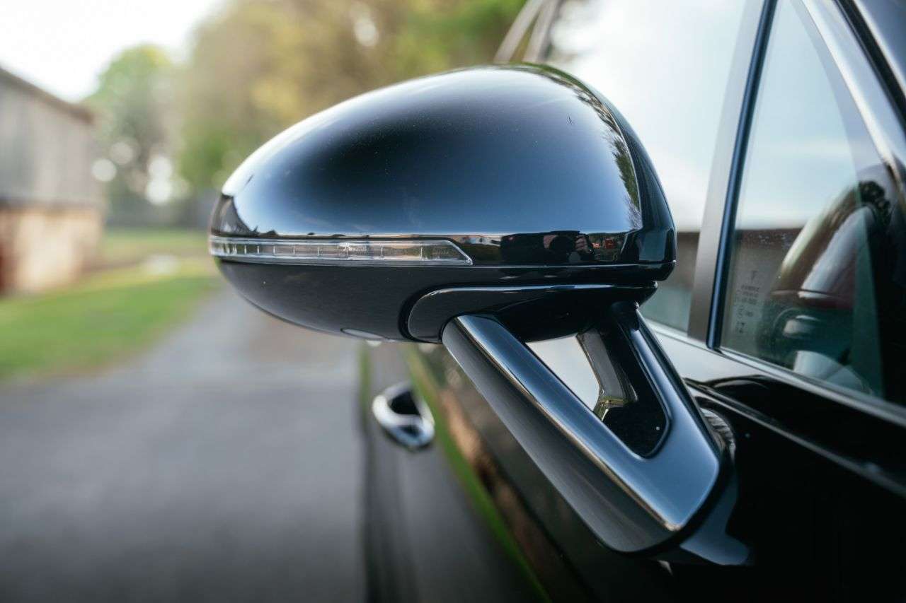 2023 PORSCHE MACAN 2023 PORSCHE MACAN