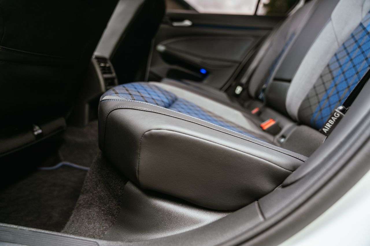 2024 VOLKSWAGEN GOLF 2024 VOLKSWAGEN GOLF