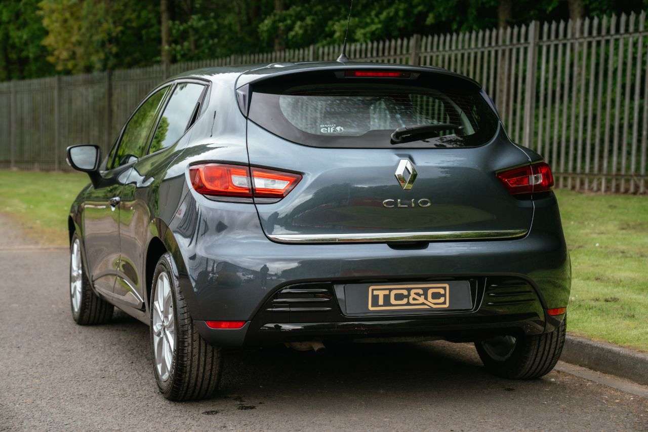 2018 RENAULT CLIO 2018 RENAULT CLIO