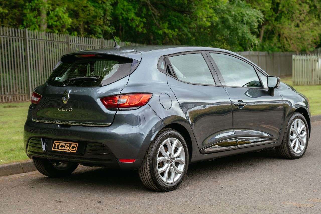2018 RENAULT CLIO 2018 RENAULT CLIO