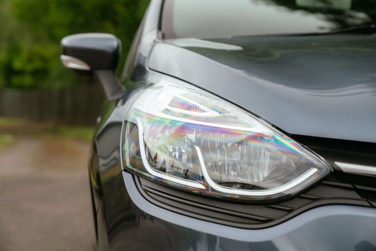 2018 RENAULT CLIO 2018 RENAULT CLIO
