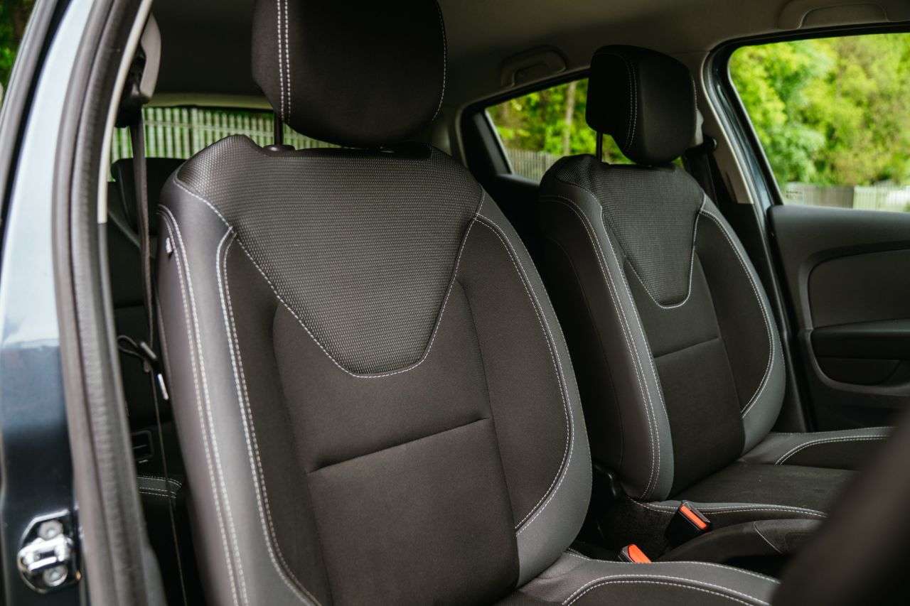 2018 RENAULT CLIO 2018 RENAULT CLIO