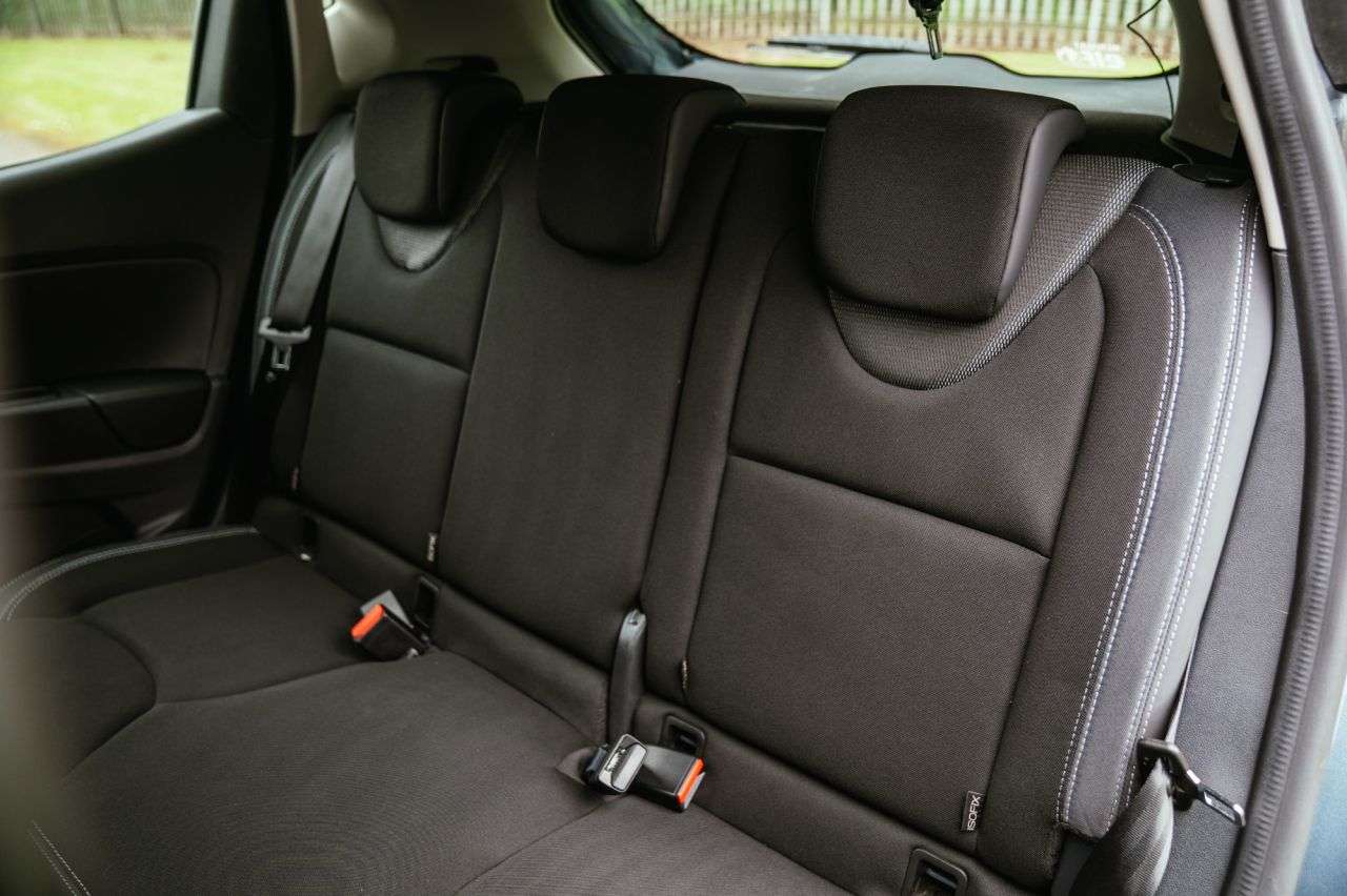 2018 RENAULT CLIO 2018 RENAULT CLIO