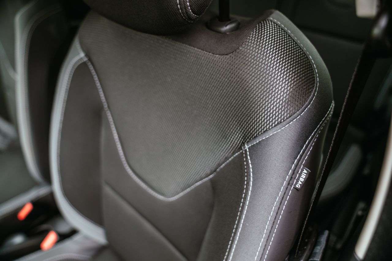 2018 RENAULT CLIO 2018 RENAULT CLIO