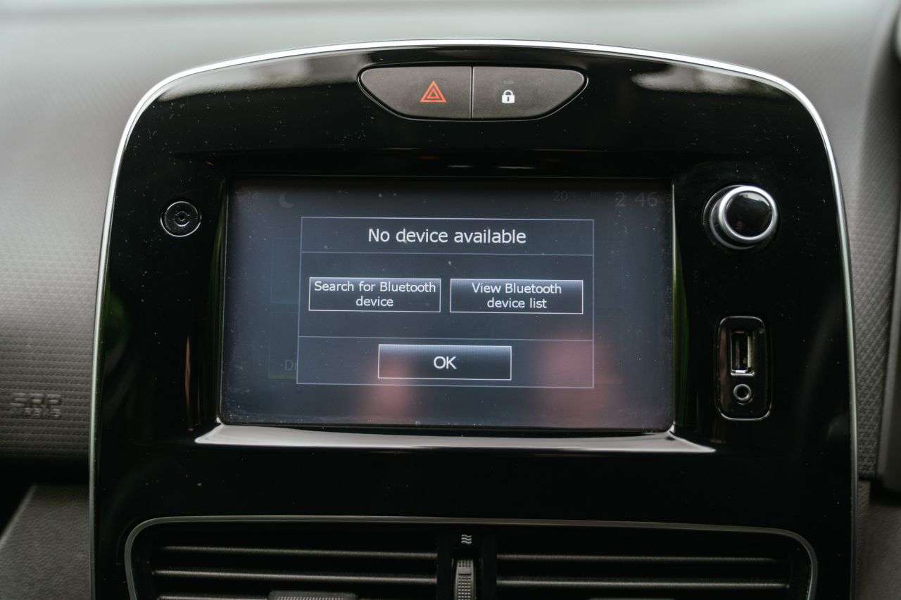 2018 RENAULT CLIO 2018 RENAULT CLIO