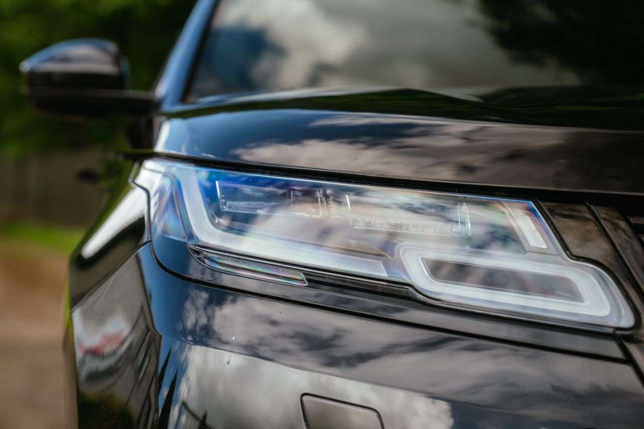 2018 LAND ROVER RANGE ROVER VELAR 2018 LAND ROVER RANGE ROVER VELAR