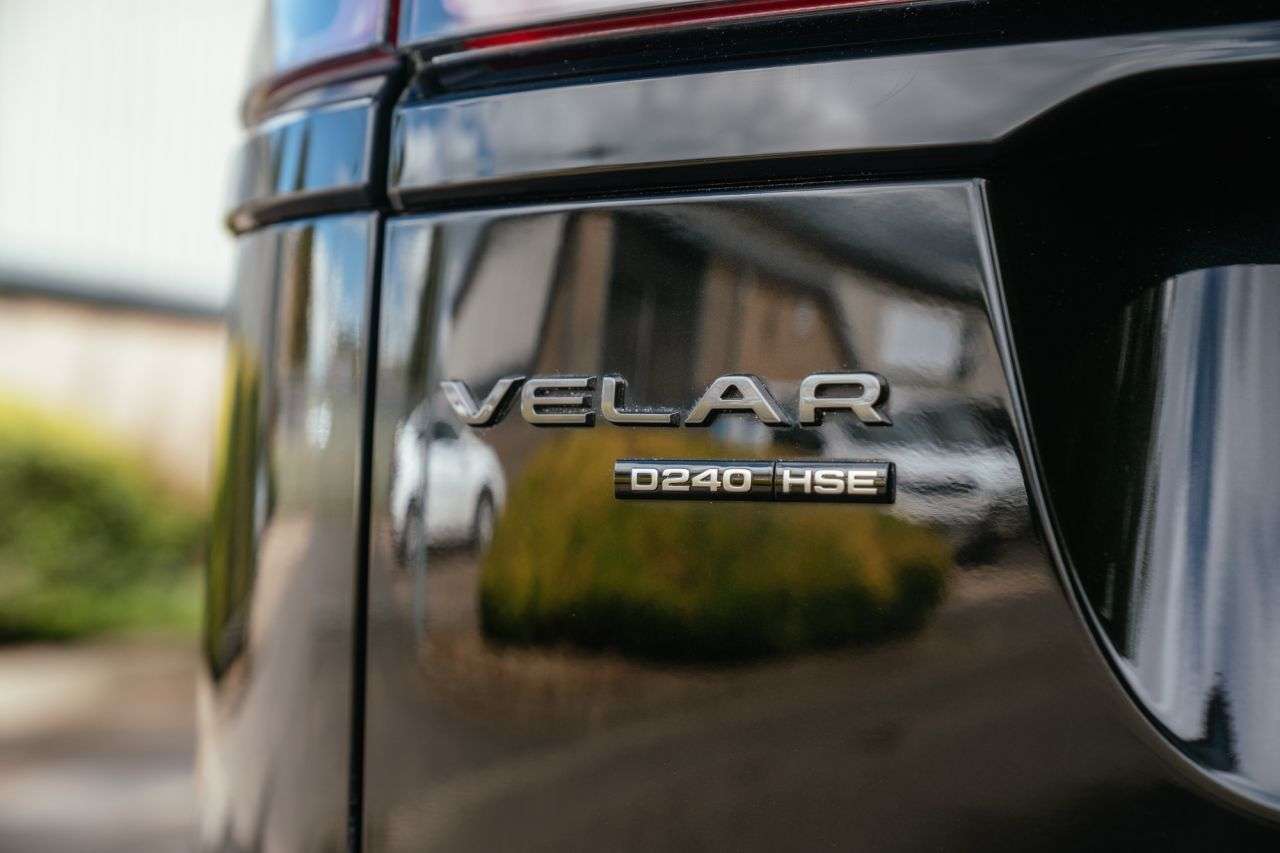 2018 LAND ROVER RANGE ROVER VELAR 2018 LAND ROVER RANGE ROVER VELAR