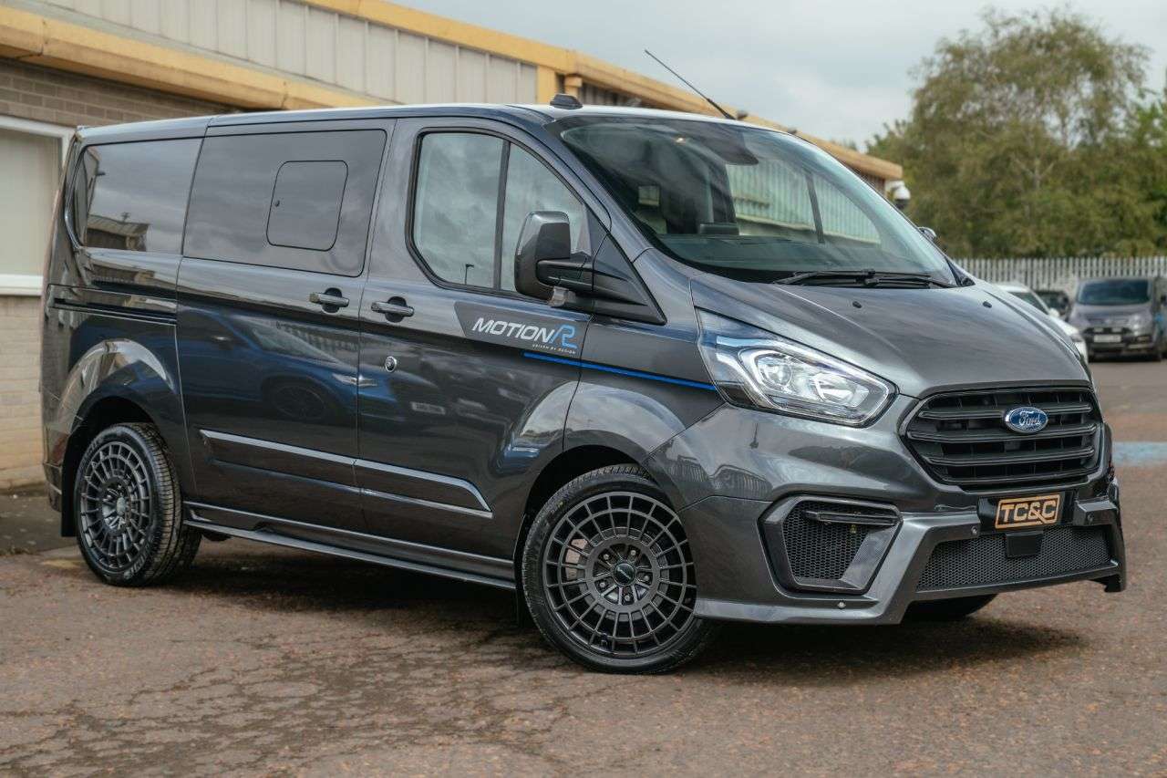 A 2021 FORD TRANSIT CUSTOM 2.0 320 EcoBlue MOTION R Crew Van Double Cab 5dr Diesel Auto L1 H1 Euro 6 ( A 2021 FORD TRANSIT CUSTOM 2.0 320 EcoBlue MOTION R Crew Van Double Cab 5dr Diesel Auto L1 H1 Euro 6 (
