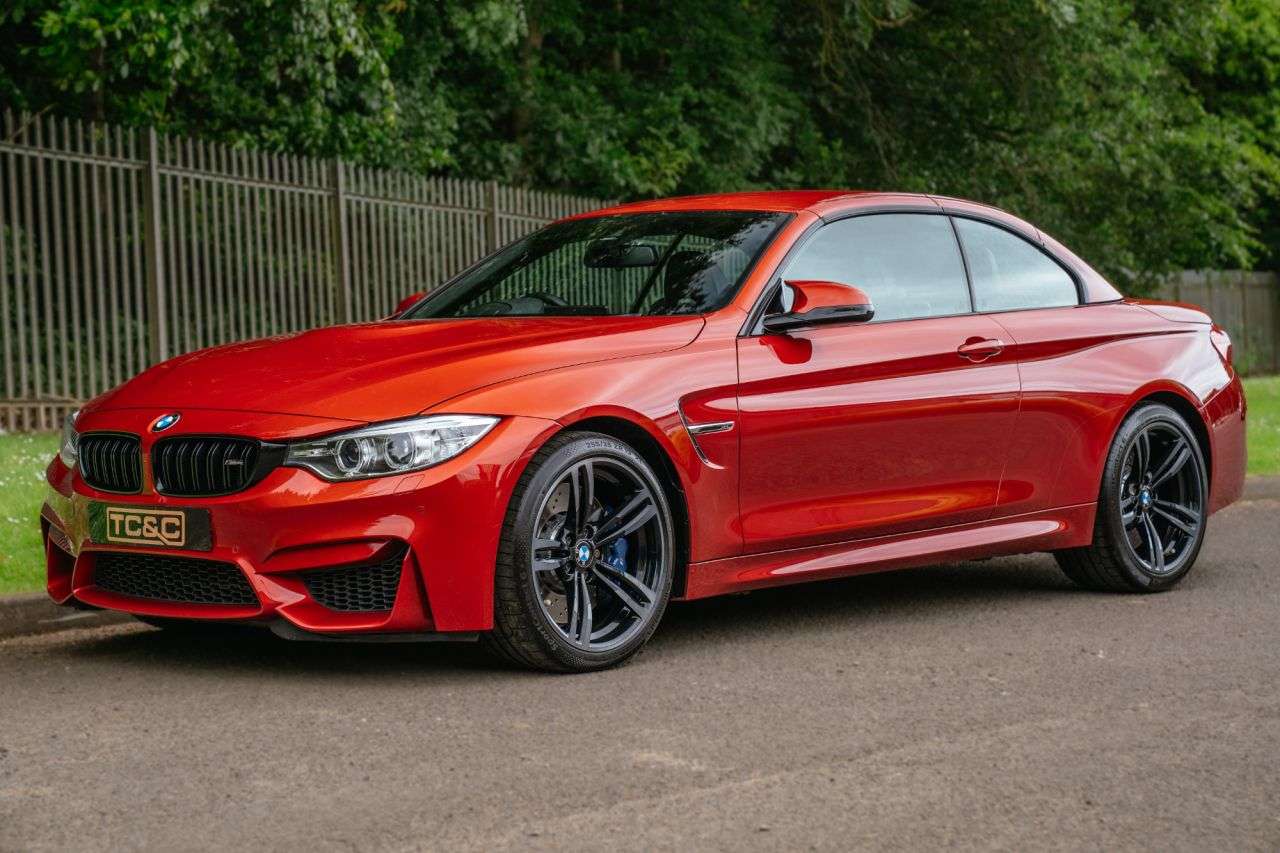 2017 BMW M4 2017 BMW M4