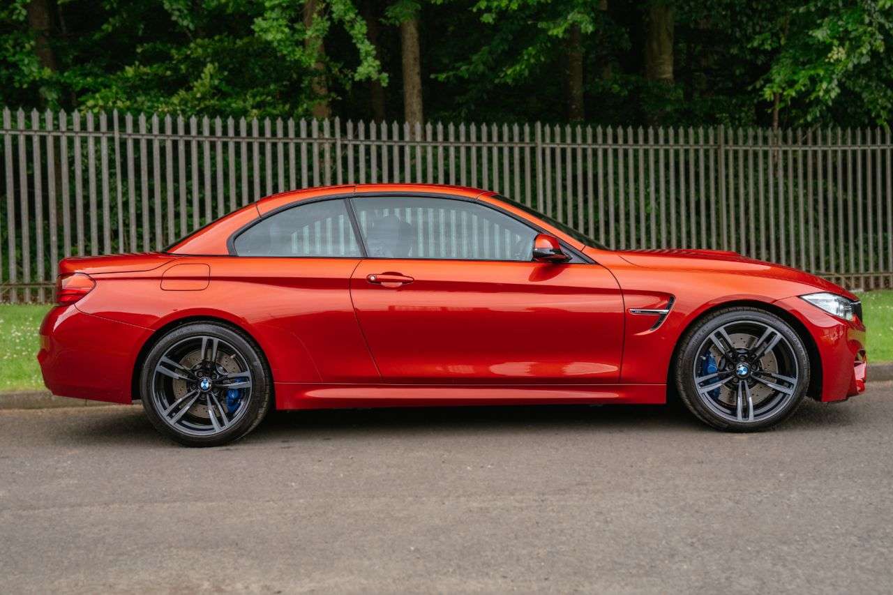 2017 BMW M4 2017 BMW M4