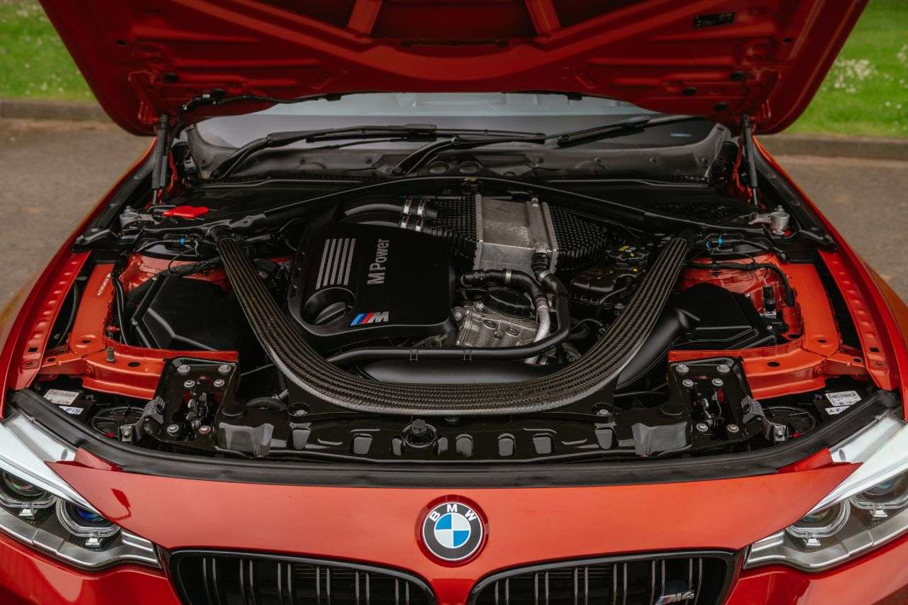 2017 BMW M4 2017 BMW M4
