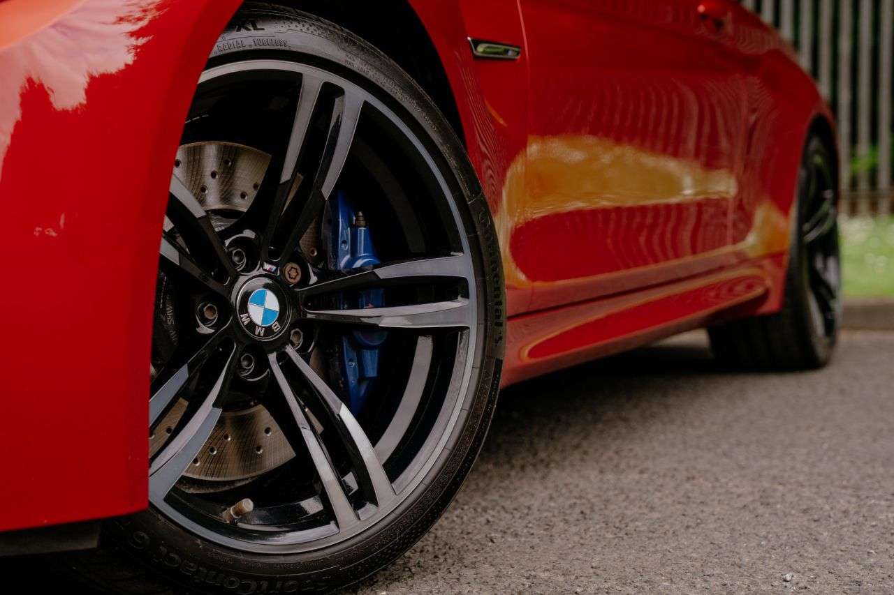 2017 BMW M4 2017 BMW M4