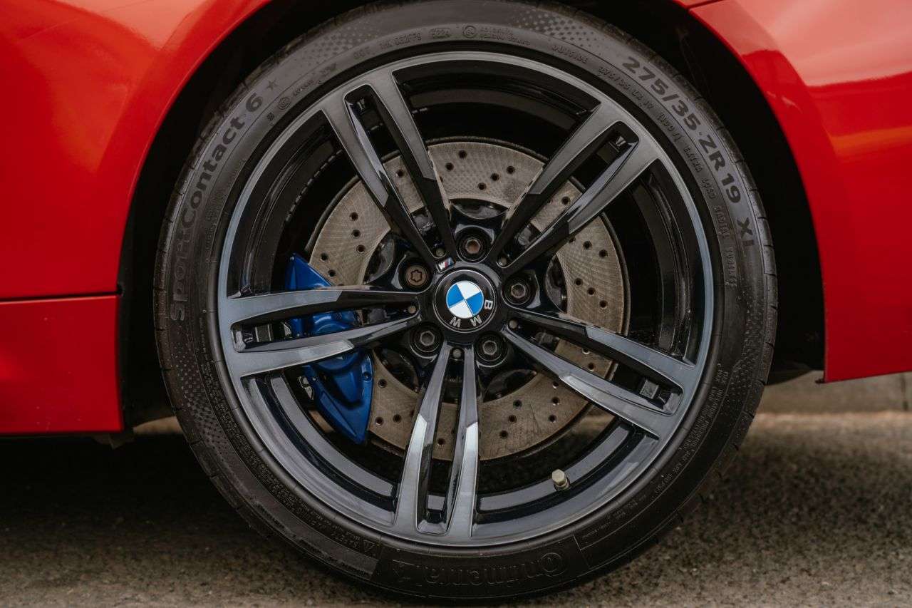 2017 BMW M4 2017 BMW M4