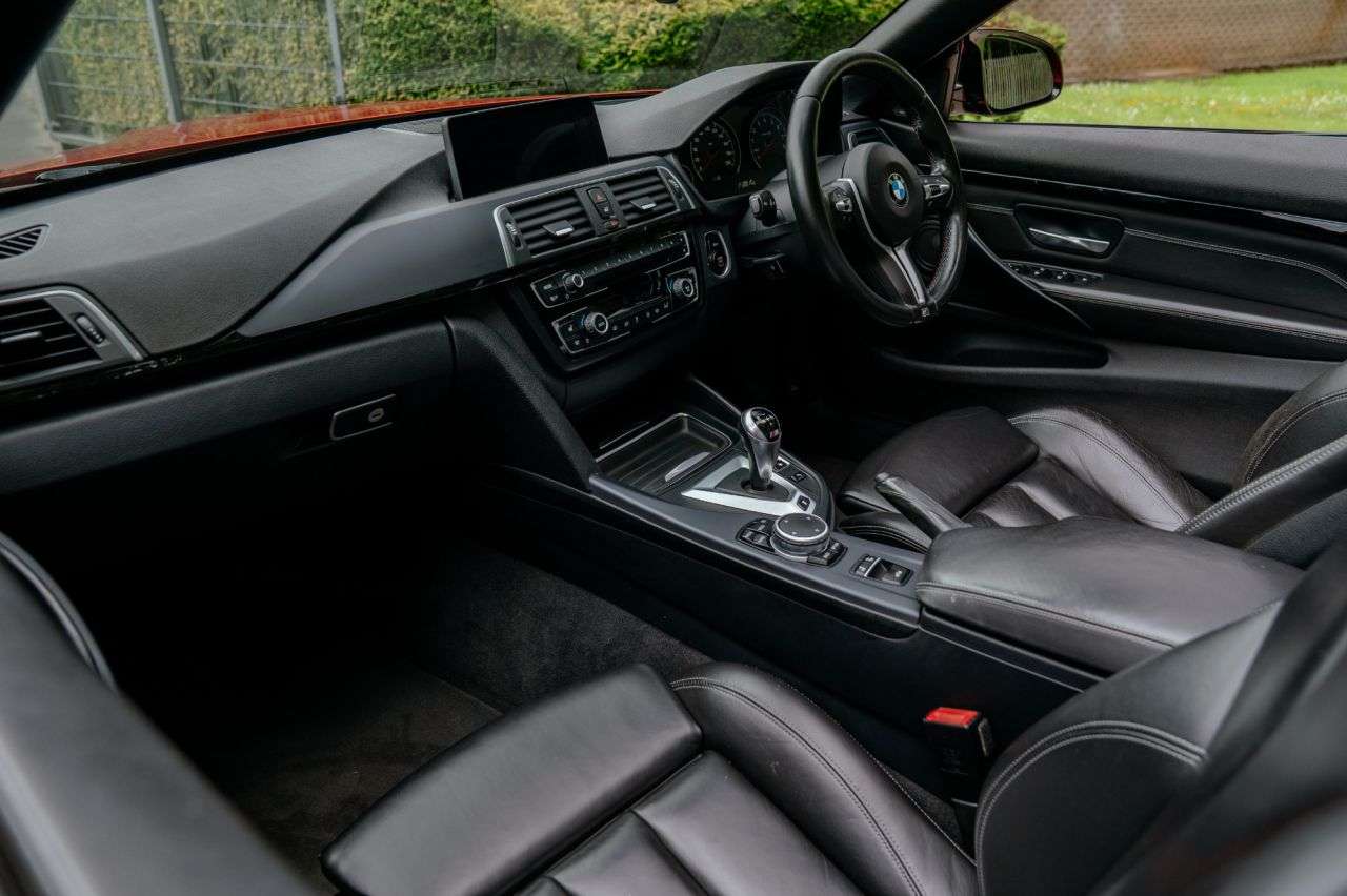 2017 BMW M4 2017 BMW M4